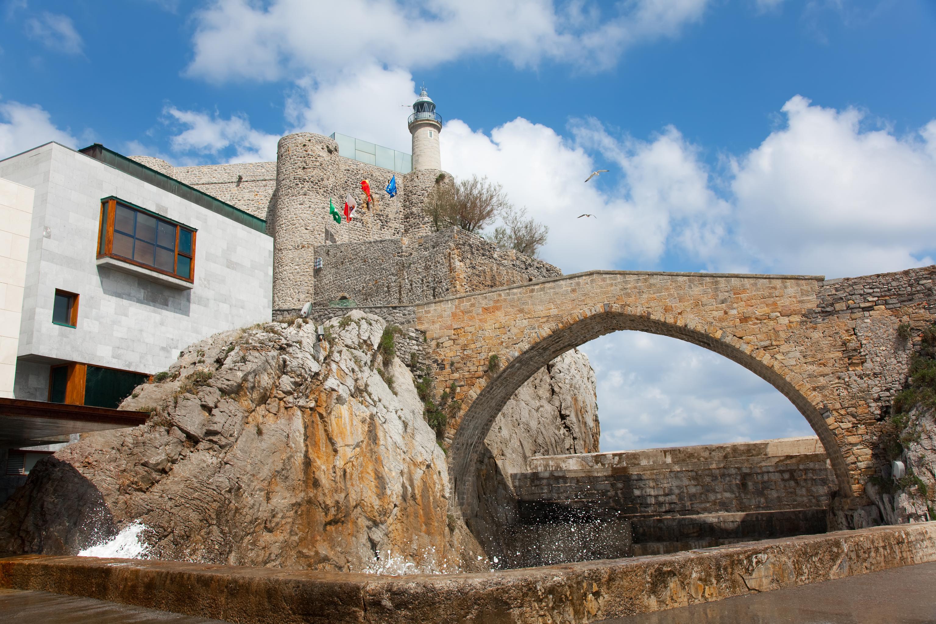 castro urdiales 3.jpg